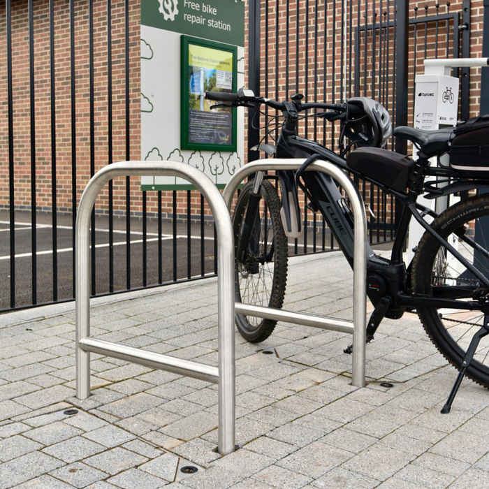 Cycle best sale main stand