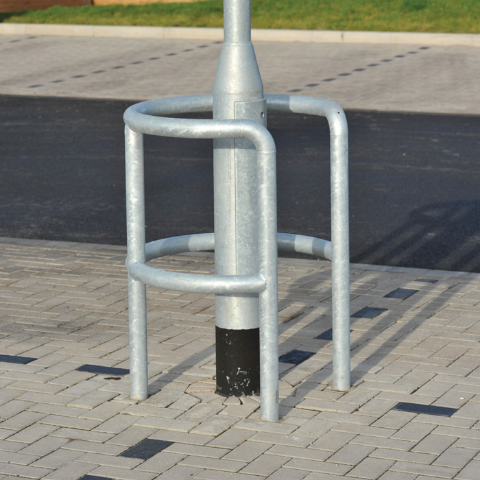 Round lamp clearance post