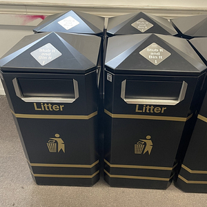 large litter bins
